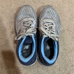 New Balance Sneakers